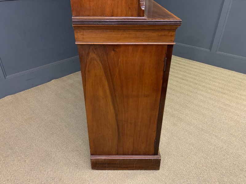 Edwards & Roberts Inlaid Mahogany Bookcase - Image 17