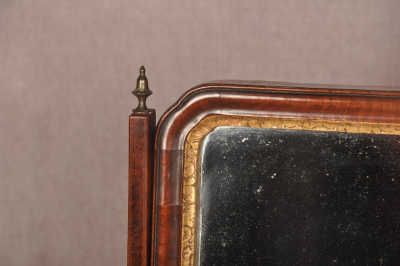 18th Century Mahogany Toilet Mirror - Image 5