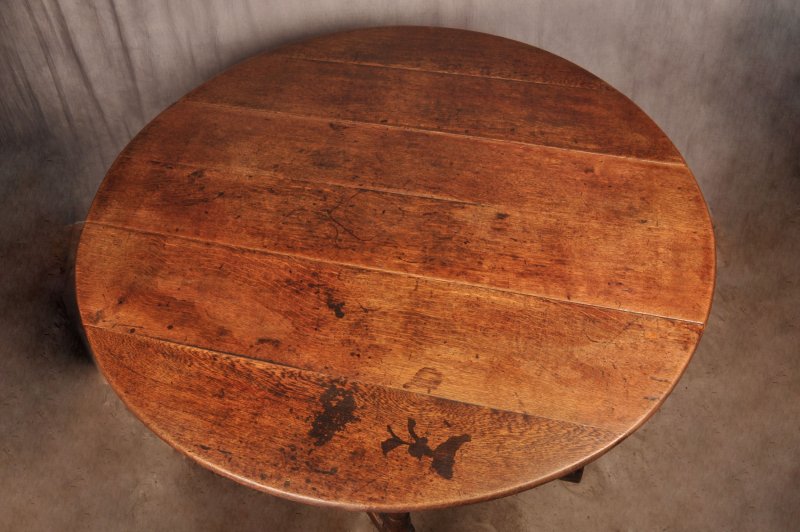 Large 18th Century Oak Gateleg Table - Image 3