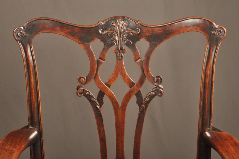 Wonderful 18th Century Mahogany Chippendale Armchair - Image 3