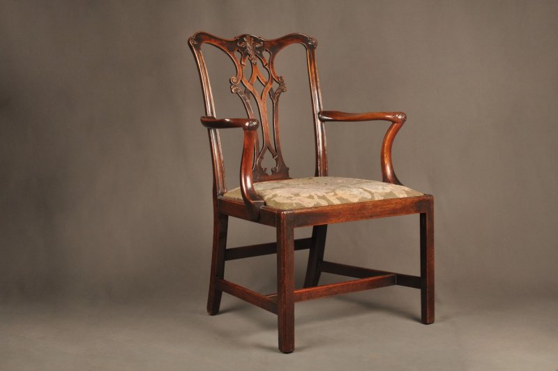 Wonderful 18th Century Mahogany Chippendale Armchair - Image 7