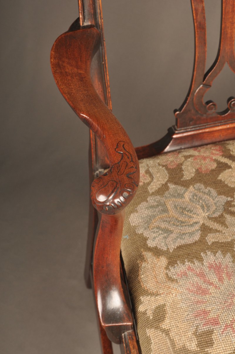 Wonderful 18th Century Mahogany Chippendale Armchair - Image 8