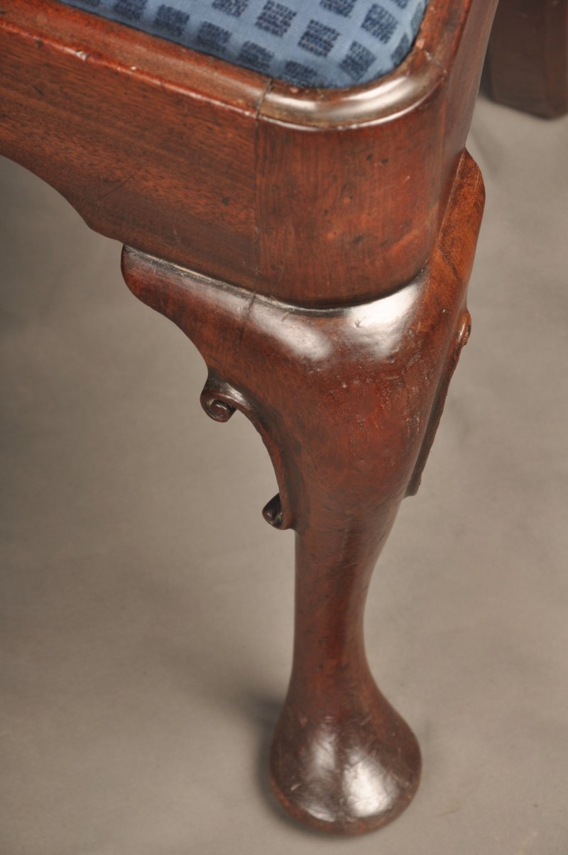 A Fine Pair Of George I Mahogany Side Chairs - Image 6