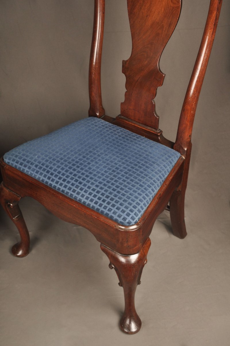 A Fine Pair Of George I Mahogany Side Chairs - Image 7