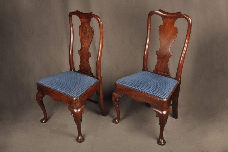 A Fine Pair Of George I Mahogany Side Chairs - Image 10