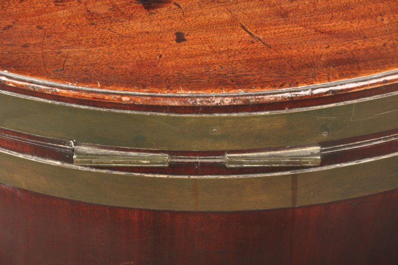 Superb 18th Century Mahogany Wine Cooler - Image 5