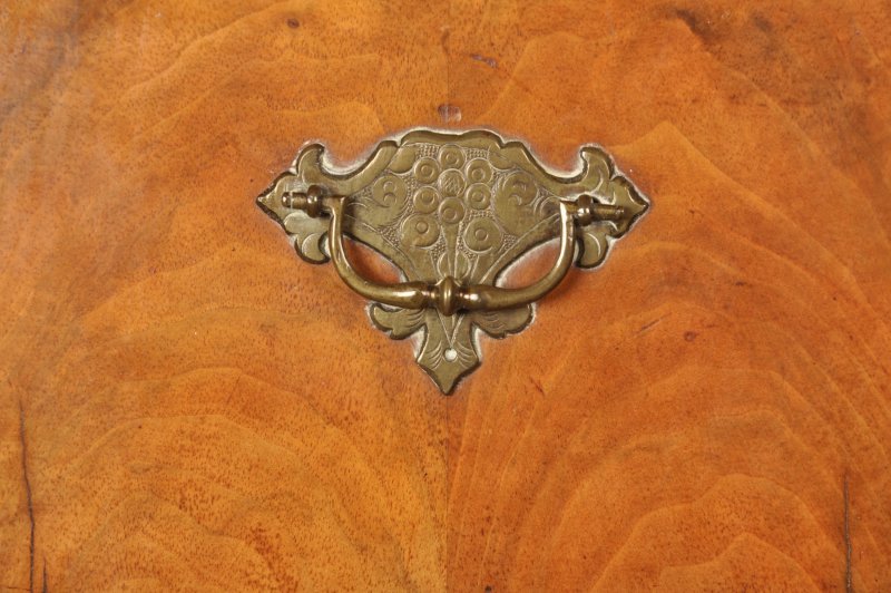 Rare Queen Anne Walnut Chest On Chest - Image 4