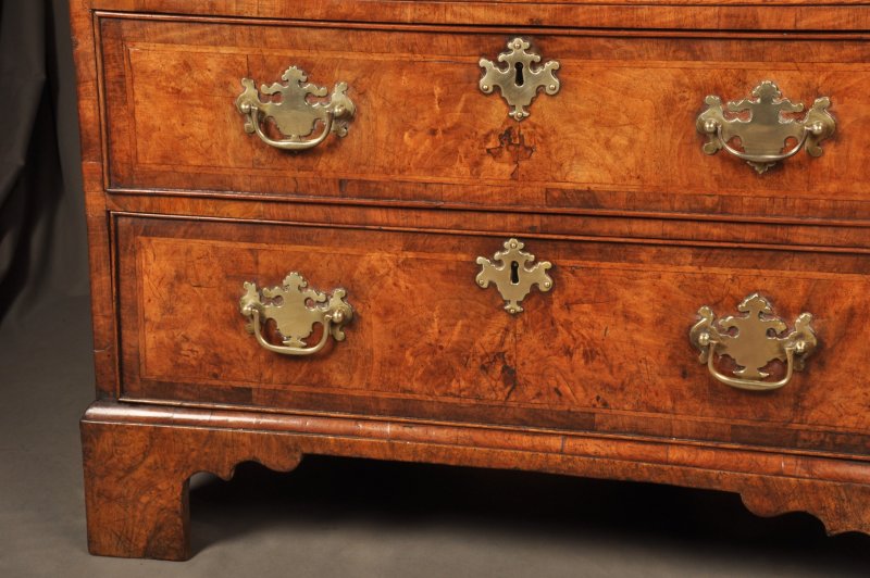 A Fine Early George II Walnut Chest Of Drawers Of Small Proportions - Image 5