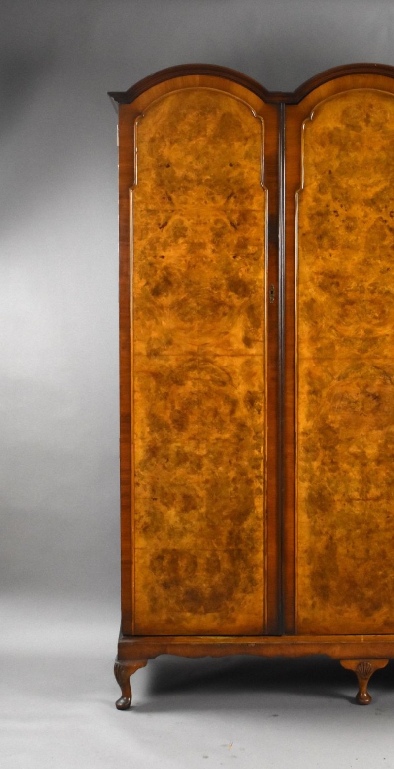Queen Anne Style Burr Walnut Triple Wardrobe - Image 4