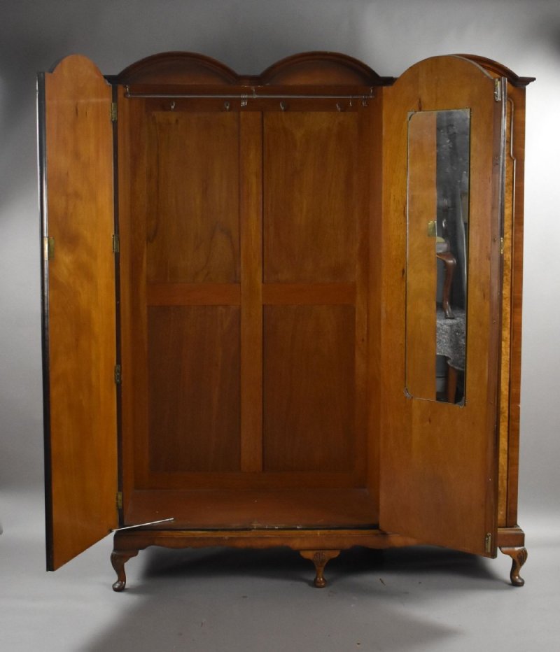 Queen Anne Style Burr Walnut Triple Wardrobe - Image 8
