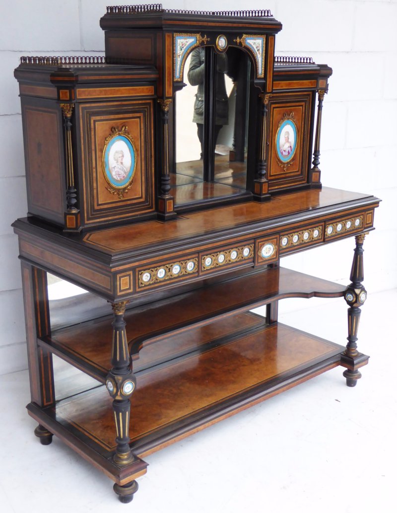 19th Century Bonheur Du Jour