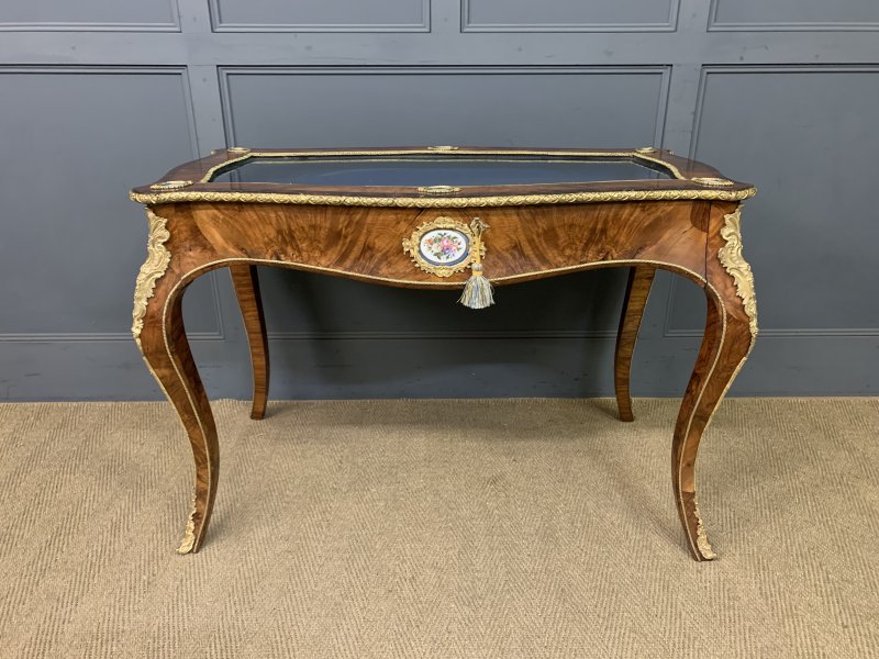 Fine 19th Century Bijouterie Table - Image 8