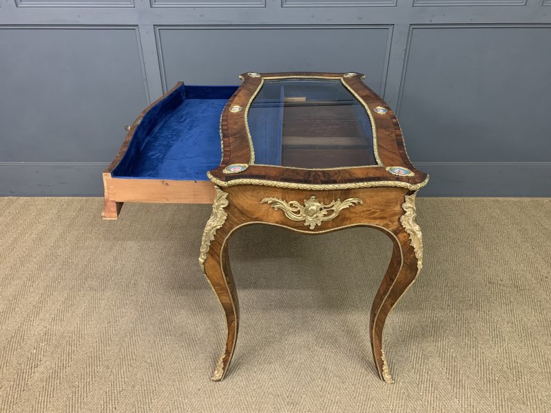 Fine 19th Century Bijouterie Table - Image 10