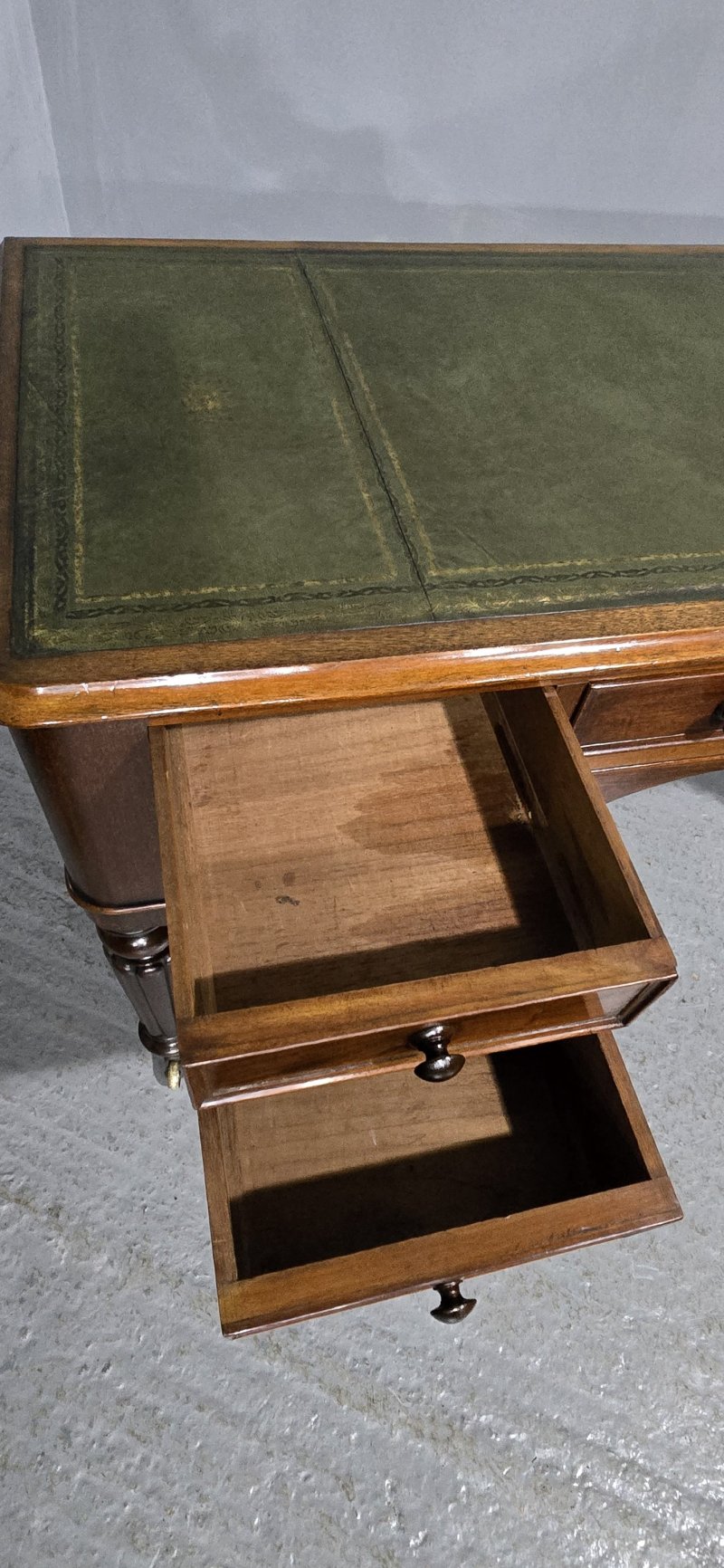 Gillows Victorian Mahogany Writing Desk - Image 3