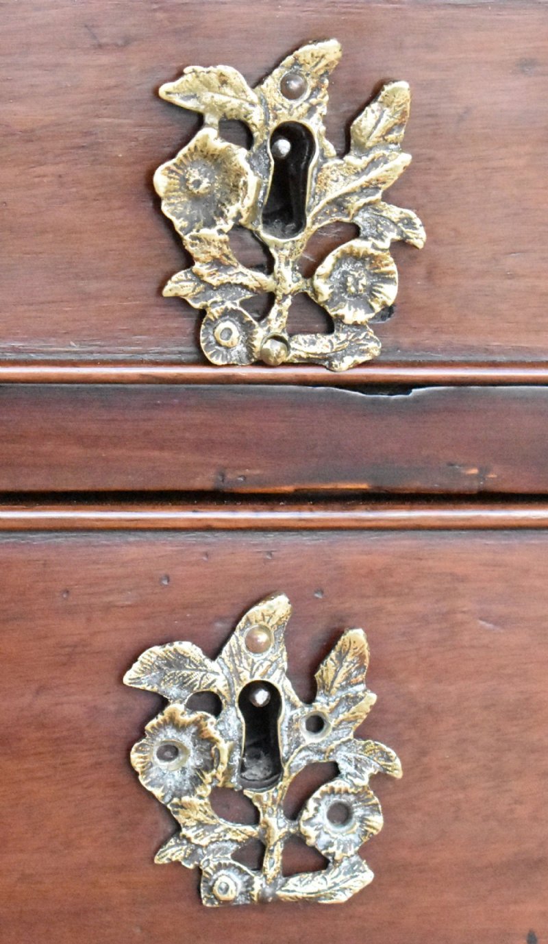 George III Mahogany Side Table - Image 2