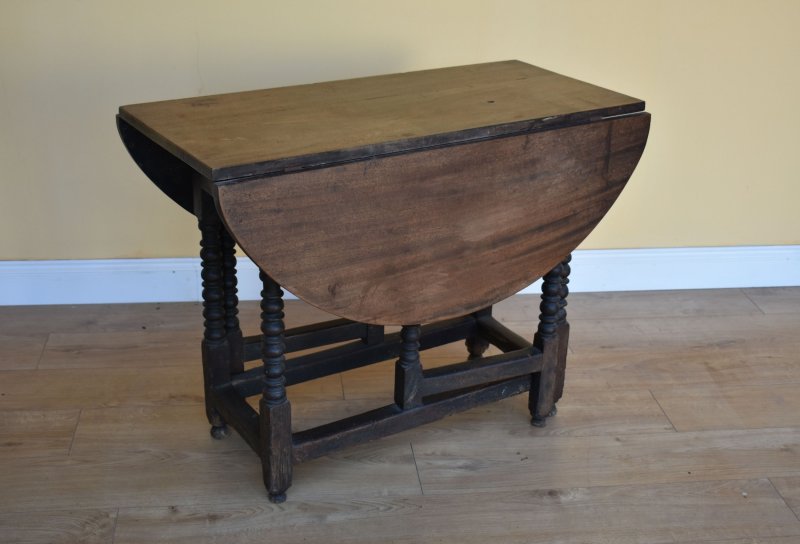 18th Century Oak Gateleg Table - Image 5