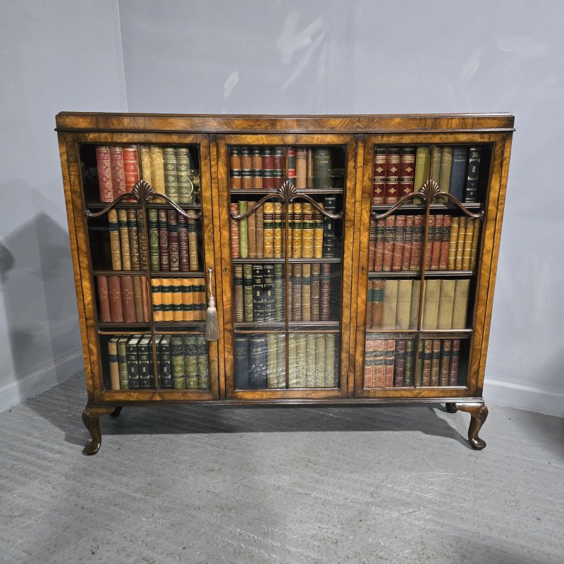 Top Quality Walnut Bookcase