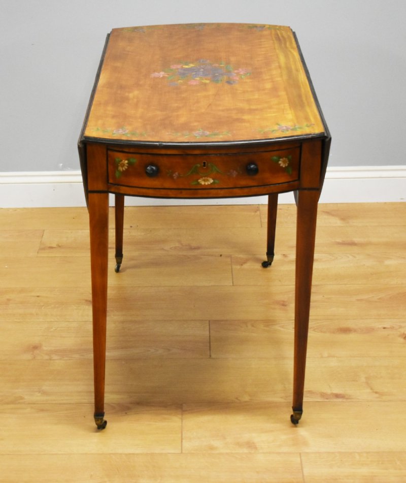 20th Century Edwardian Mahogany Hand Painted Satinwood Pembroke Table