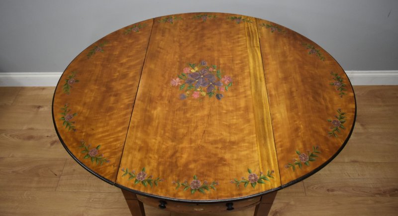 20th Century Edwardian Mahogany Hand Painted Satinwood Pembroke Table - Image 8