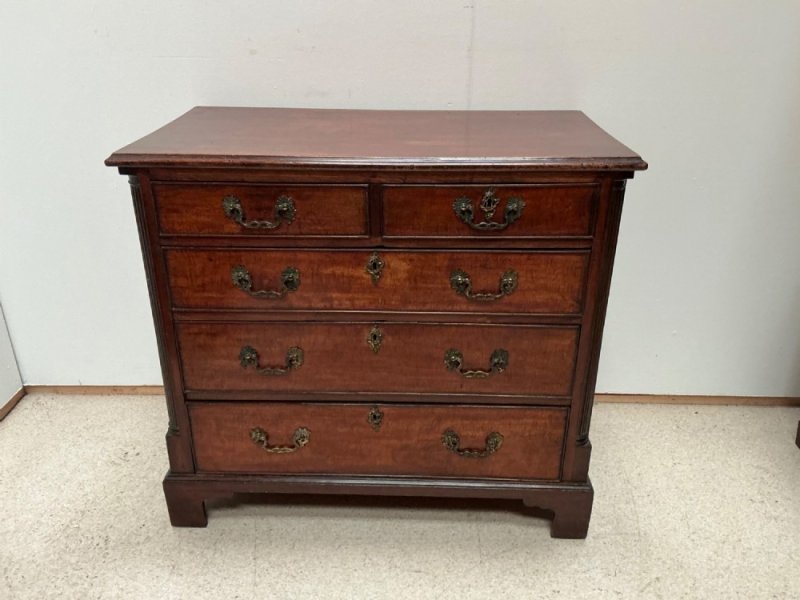 Small Georgian Chest Of Drawers