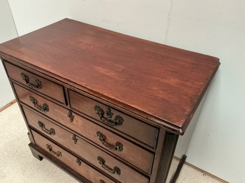 Small Georgian Chest Of Drawers - Image 6