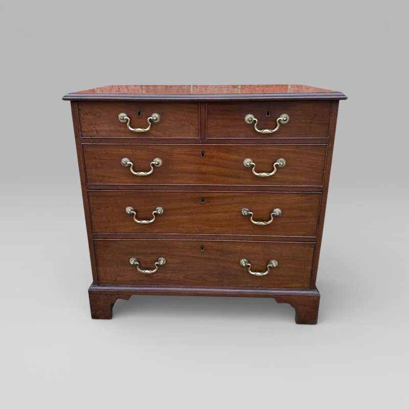 Small Antique Georgian Cuban Mahogany & Walnut Crossbanded Chest Of Drawers