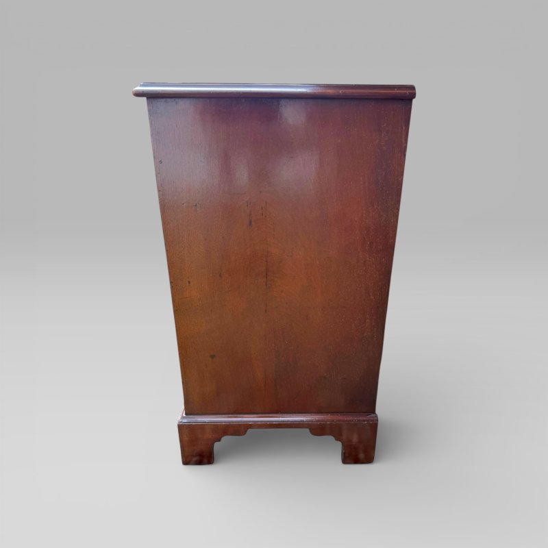Small Antique Georgian Cuban Mahogany & Walnut Crossbanded Chest Of Drawers - Image 4