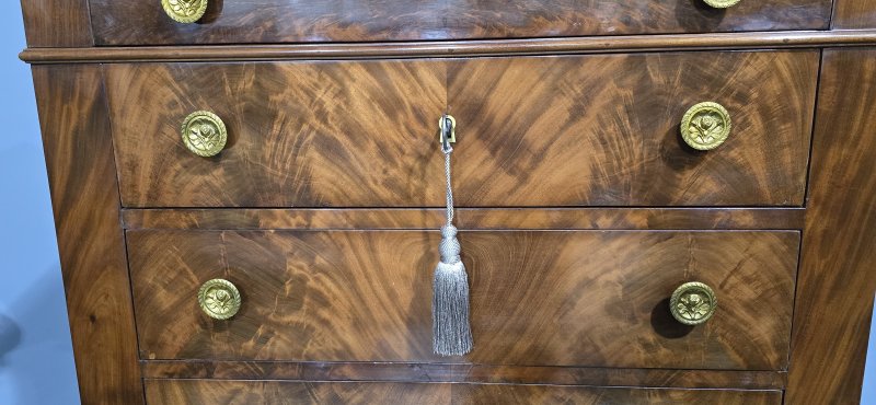 Super French Tall Chest of Mahogany Drawers - Image 15