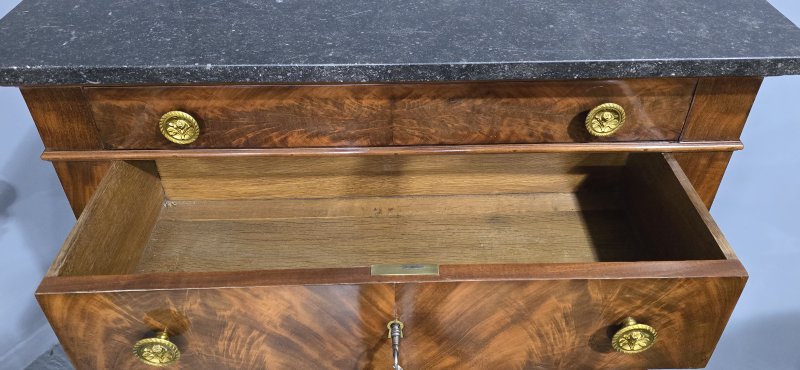 Super French Tall Chest of Mahogany Drawers - Image 17