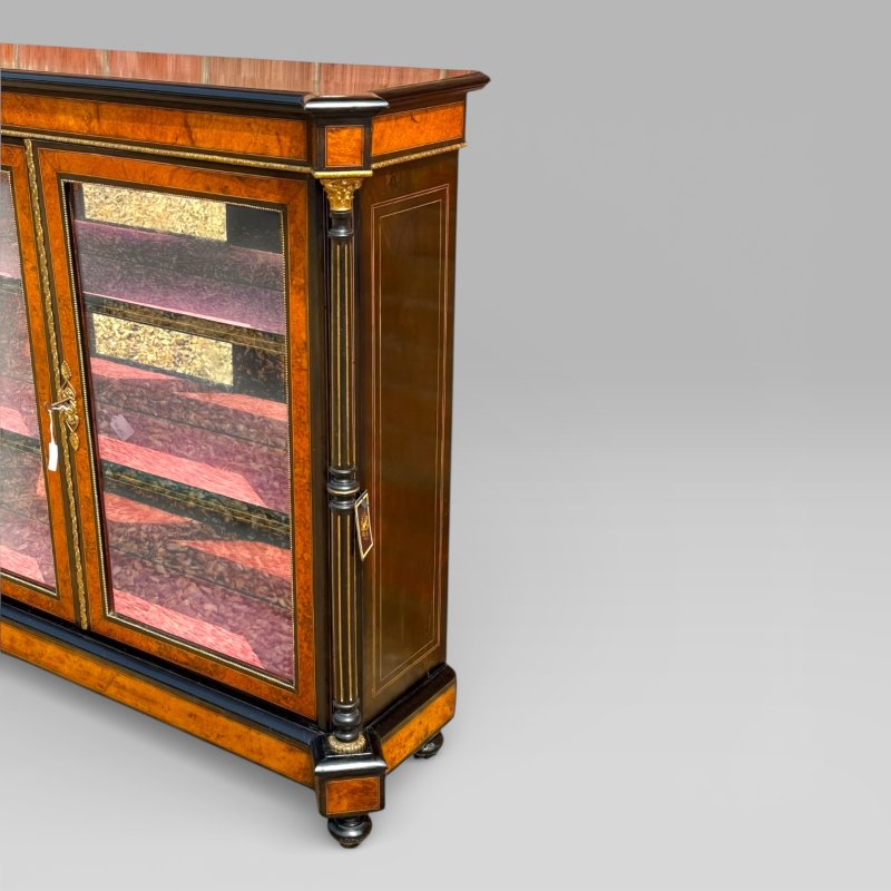 Victorian Aesthetic Movement Amboyna & Ebonised Glass Double Door Pier Cabinet - Image 4