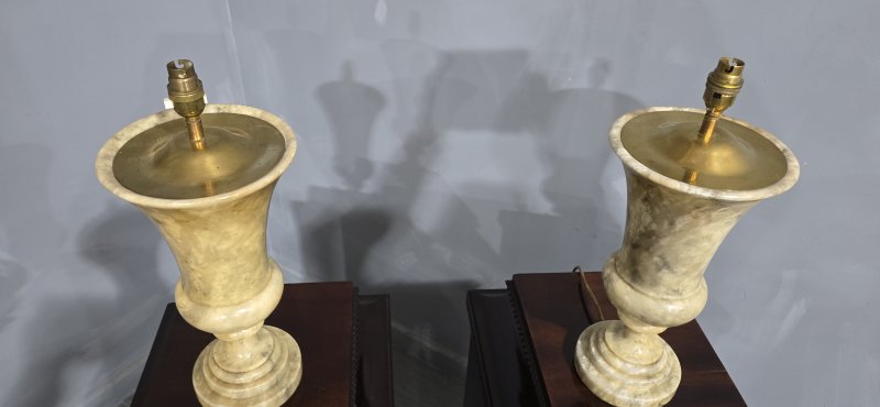 Pair Italian Marble Table Lamps - Image 4
