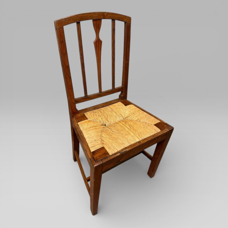 Antique 19th Century Elm Country Farmhouse Single Chair with Rush Seat - Image 3