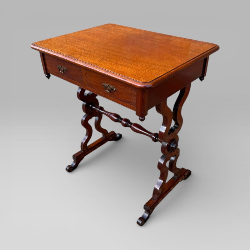 Antique Victorian Mahogany Centre Table / Occasional Table with 2 Drawers - Image 4