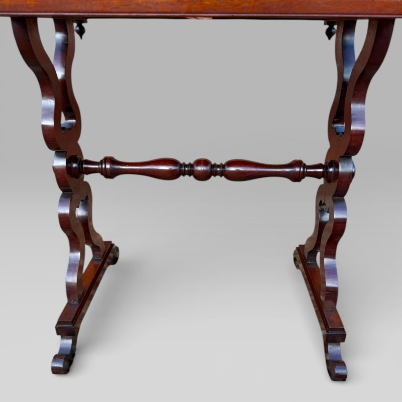 Antique Victorian Mahogany Centre Table / Occasional Table with 2 Drawers - Image 10