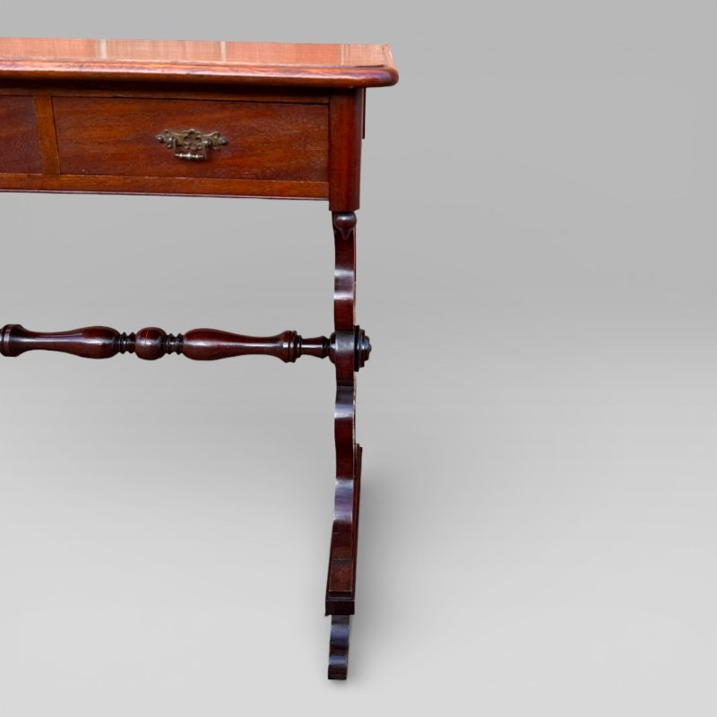 Antique Victorian Mahogany Centre Table / Occasional Table with 2 Drawers - Image 11