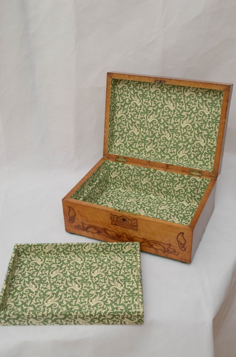 Victorian Bird's-eye Maple Jewellery Box With Tray - Image 3
