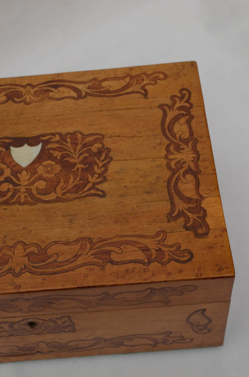 Victorian Bird's-eye Maple Jewellery Box With Tray - Image 7