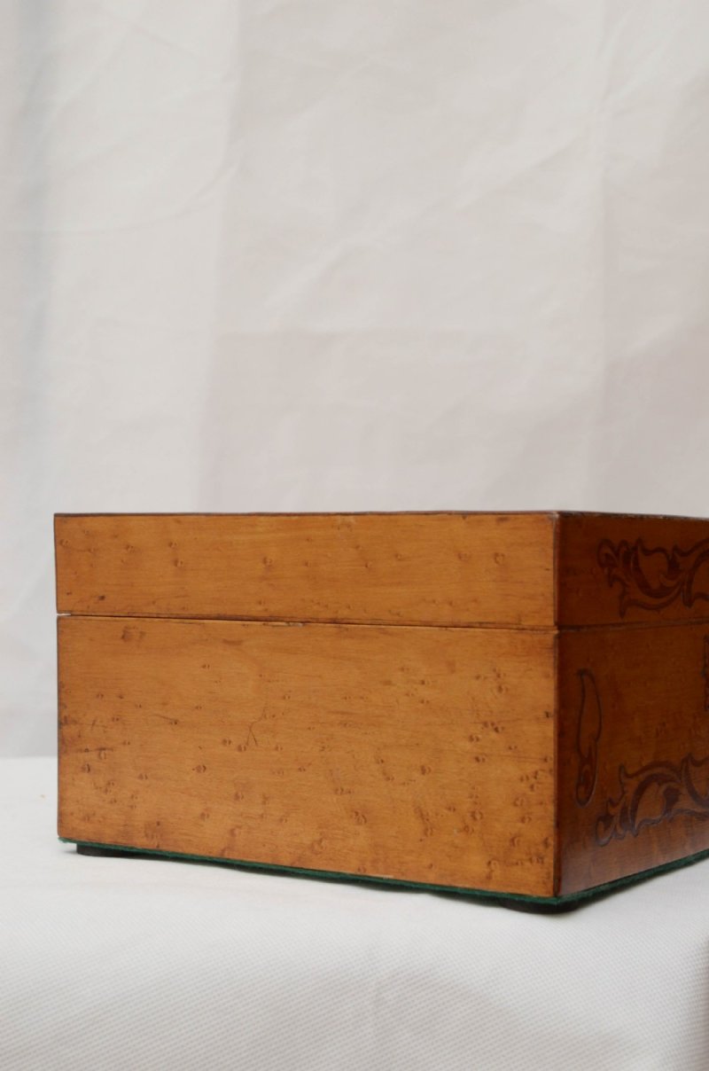 Victorian Bird's-eye Maple Jewellery Box With Tray - Image 12