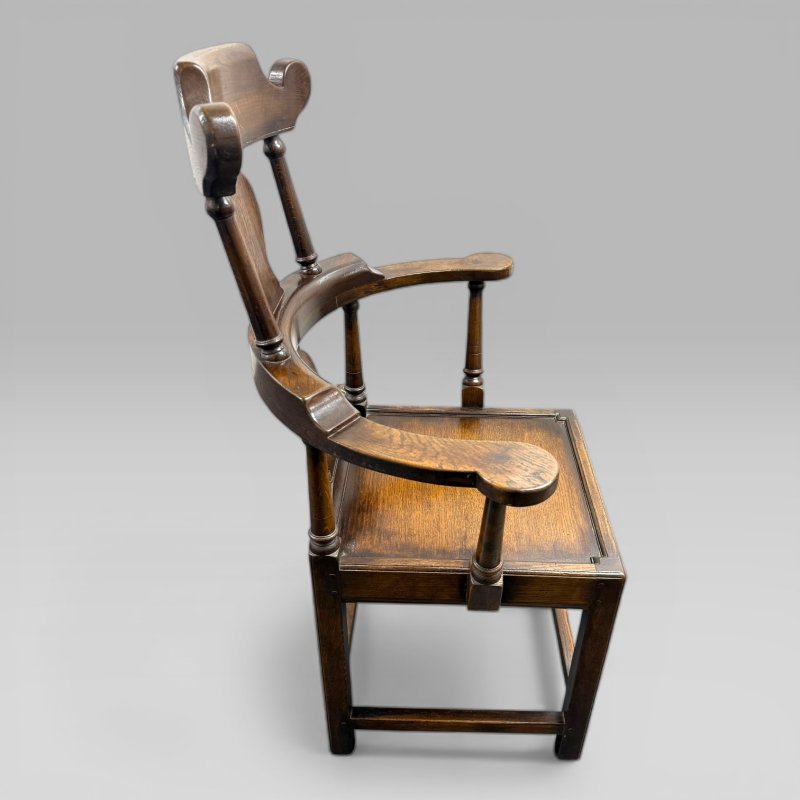Late 20th Century Oak Wainscot Armchair in the 17th Century William & Mary Style - Image 4