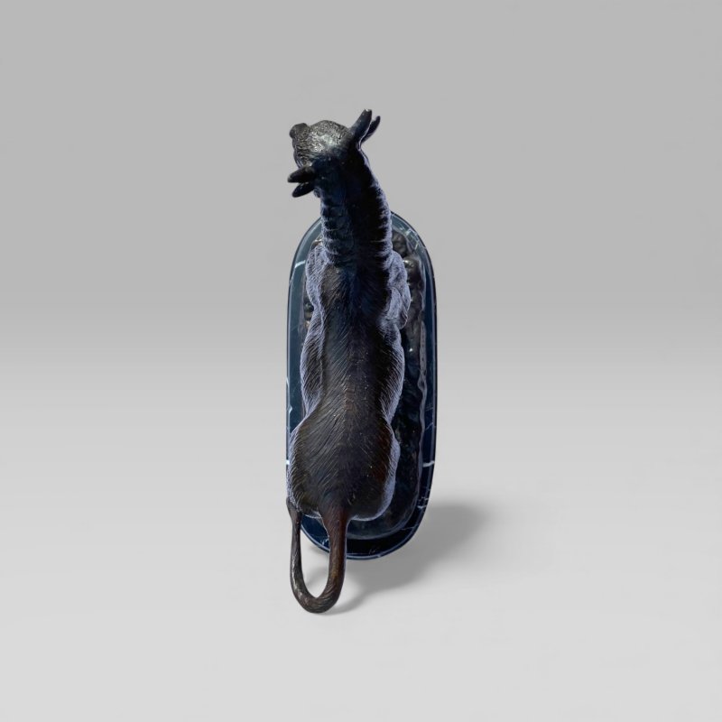 Vintage Farm Animal Bronze Horned Bull Statue With Black Marble Base After Barye - Image 6