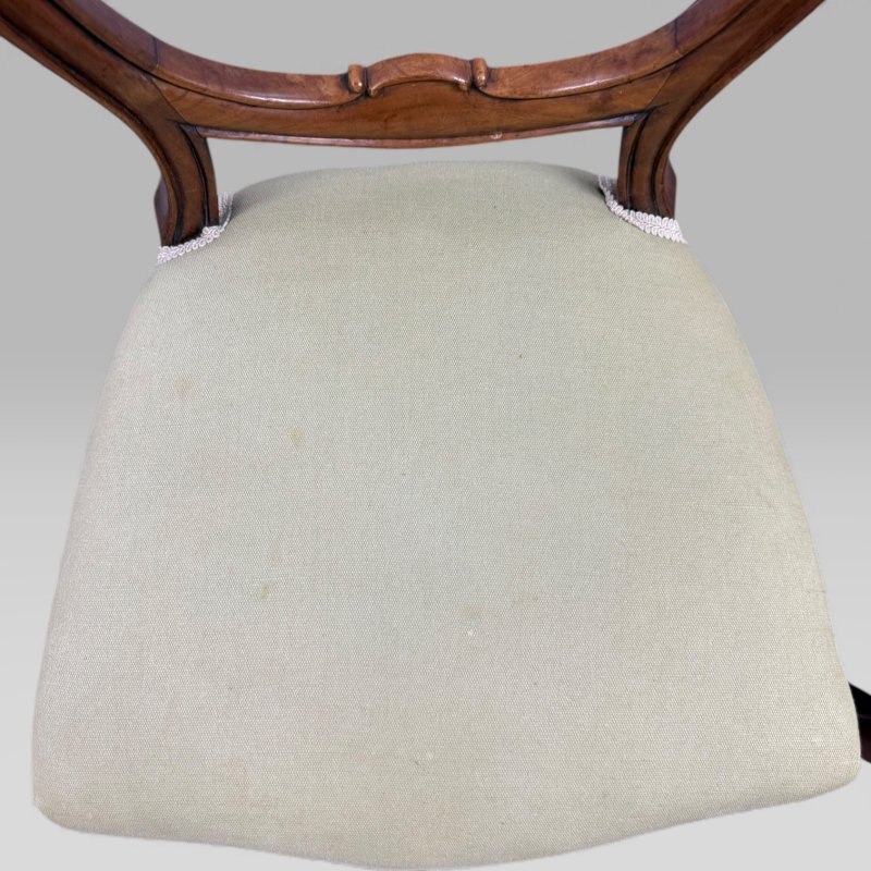 Pair of Antique Victorian Walnut Balloon Back Chairs - Image 13