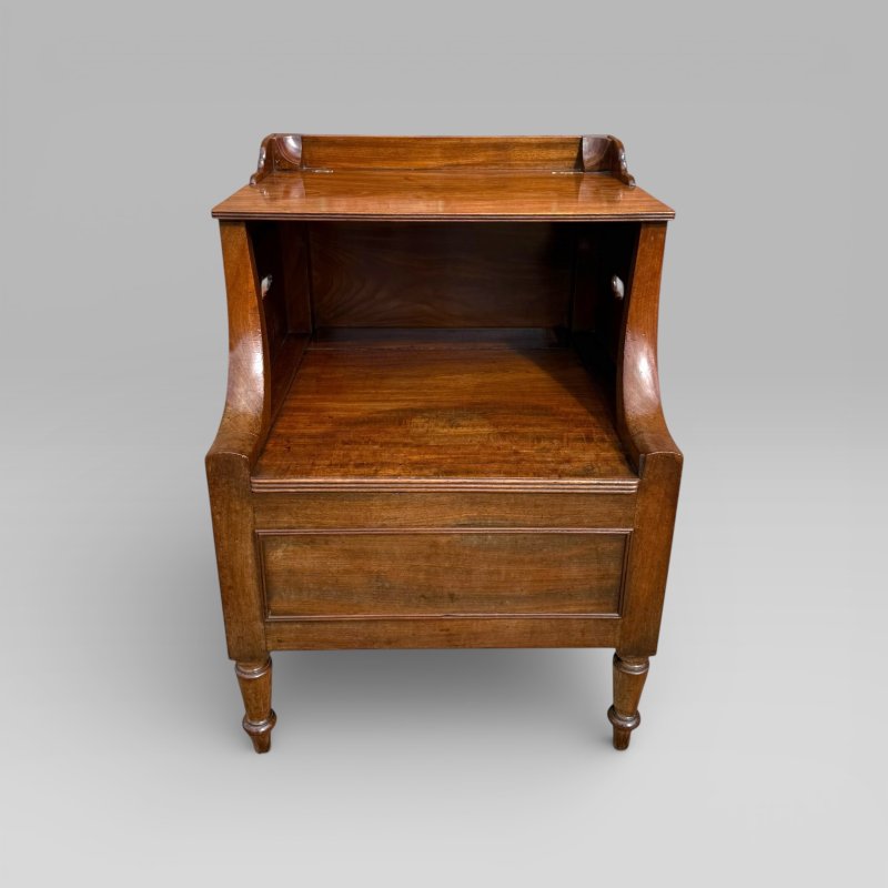 Antique Georgian Gillows Mahogany Bedside Table Cabinet | Pot Cupboard - Image 6