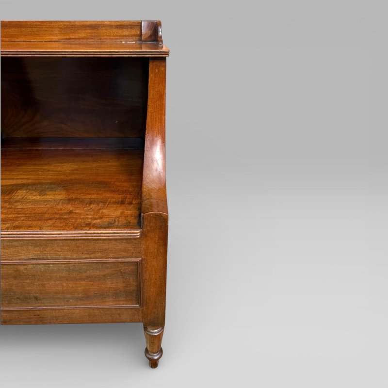 Antique Georgian Gillows Mahogany Bedside Table Cabinet | Pot Cupboard - Image 7