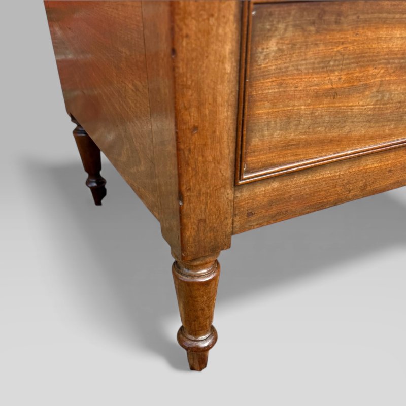 Antique Georgian Gillows Mahogany Bedside Table Cabinet | Pot Cupboard - Image 14