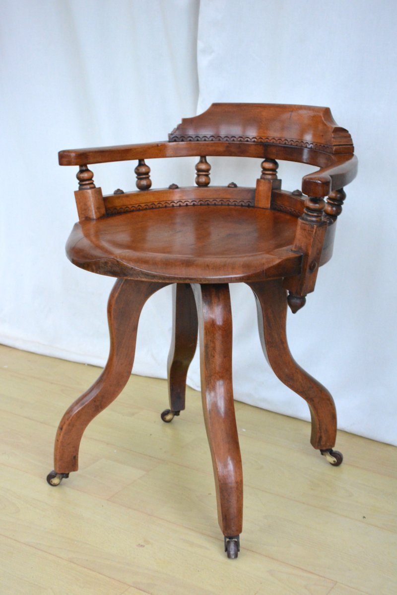 Aesthetic Movement Walnut Swivelling Office Chair - Image 3