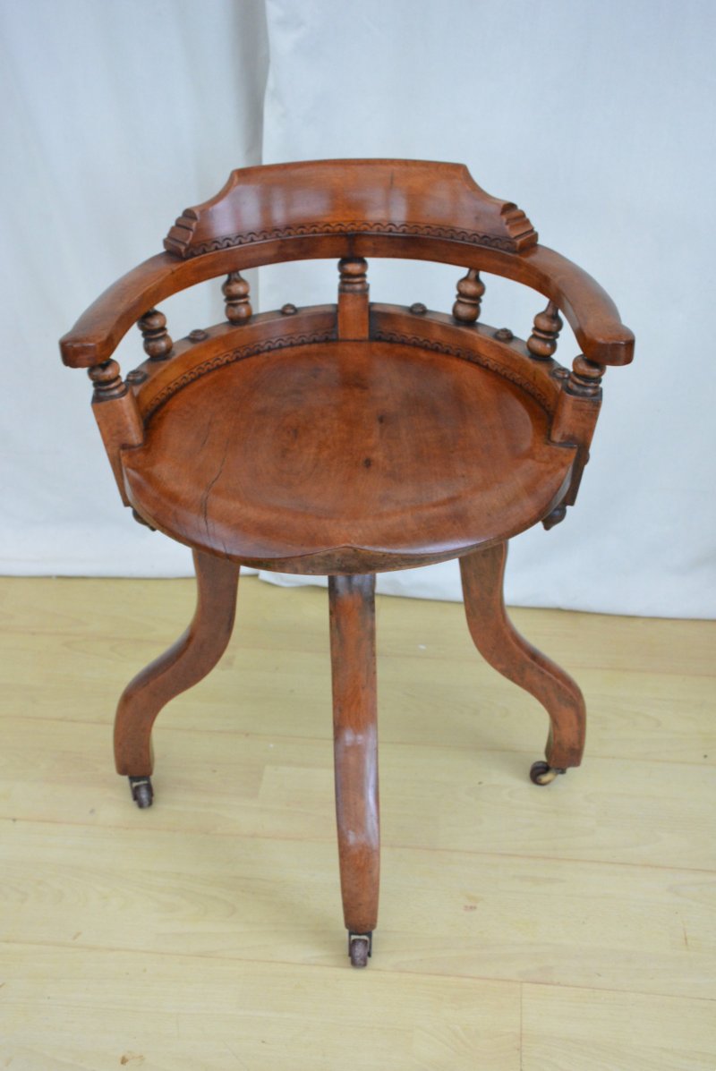 Aesthetic Movement Walnut Swivelling Office Chair - Image 2