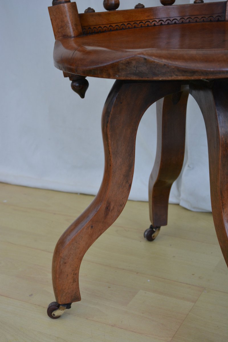 Aesthetic Movement Walnut Swivelling Office Chair - Image 9