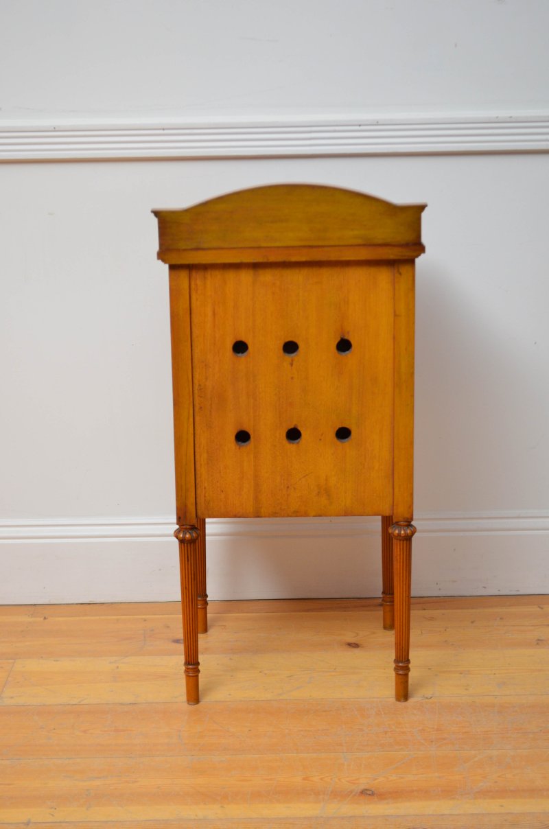 English Edwardian Satinwood Bedside Cupboard - Image 8