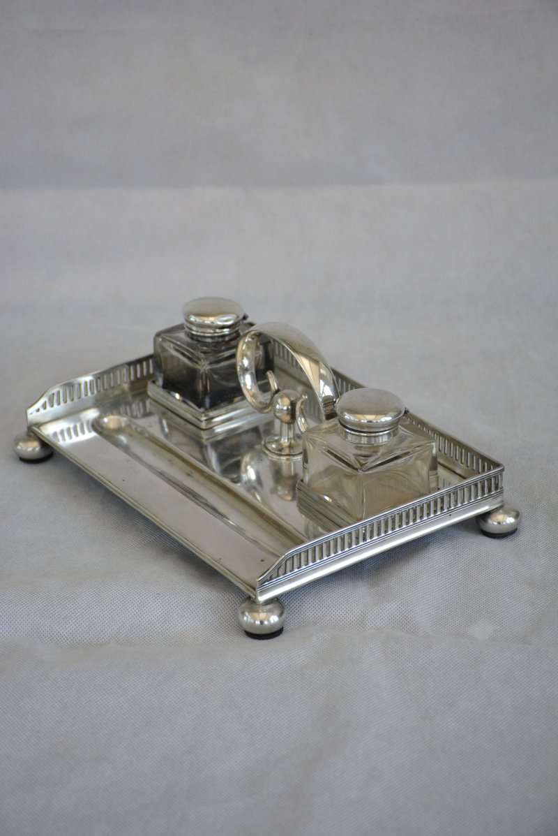 Walker And Hall Silver Plated Ink Stand Desk Stand - Image 7