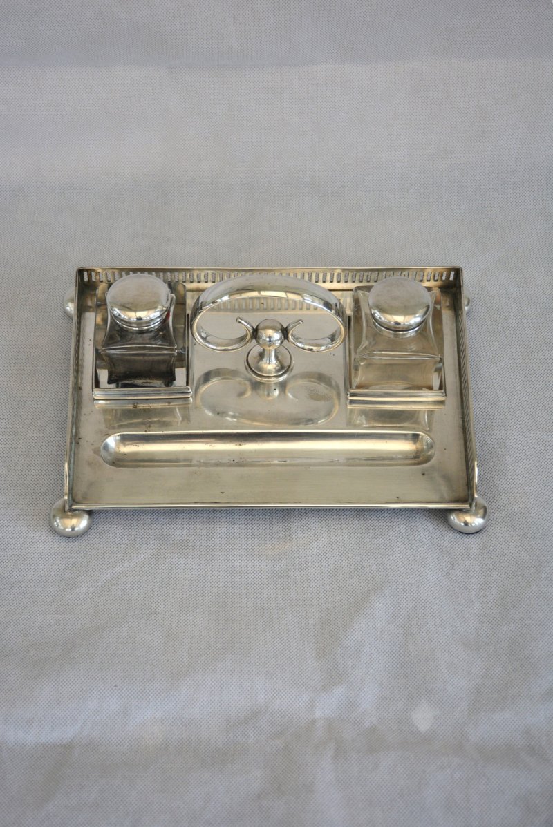 Walker And Hall Silver Plated Ink Stand Desk Stand - Image 12